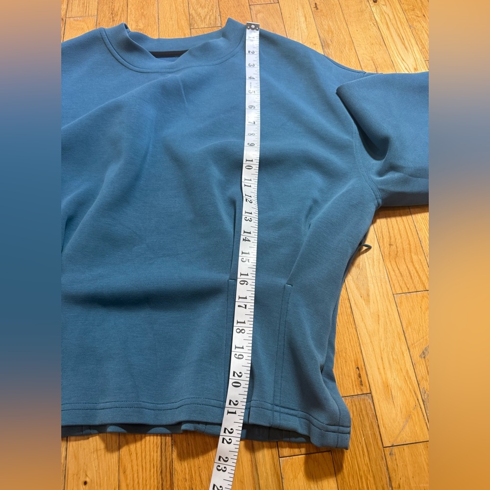 Women’s Blue Sweater #726 - Picture 5 of 7